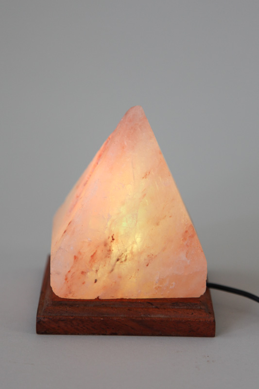 Salzsteinlampe Pyramide USB