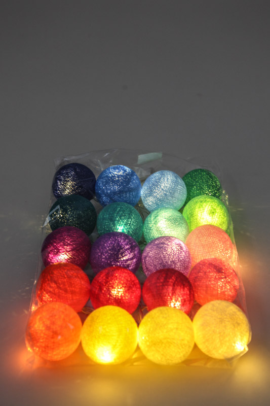 Lichterkette Cotton Balls multicolor