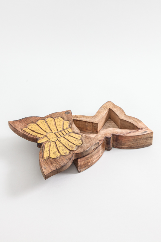 Box Schmetterling mit schwenkbarem Deckel 20 x 20 x 6 cm