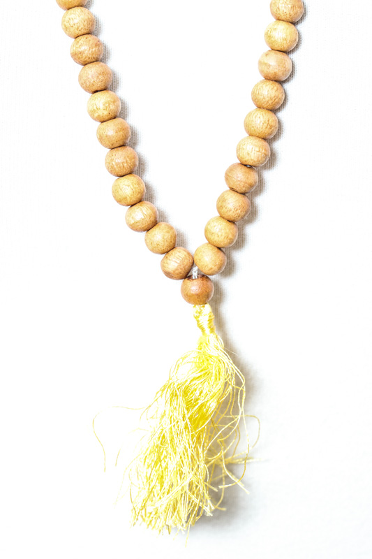 Japa Malakette Sandelholz Perlen mit Tassel gelb