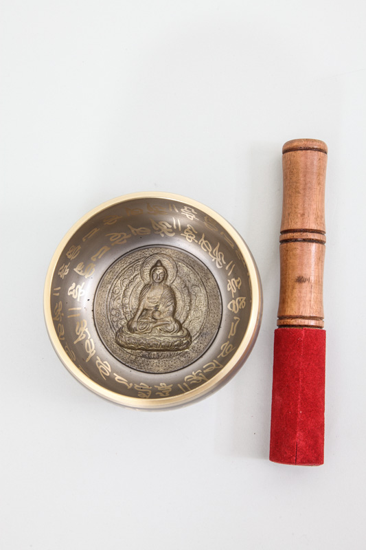 Klangschale antik mit Buddha 11 cm