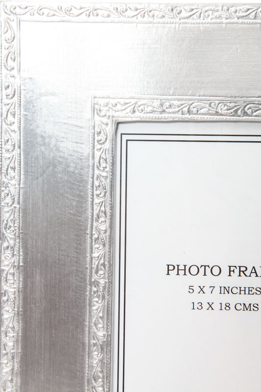 Bilderrahmen Mangoholz mit Aluminiumbeschlägen 12.5 x 17.5 cm