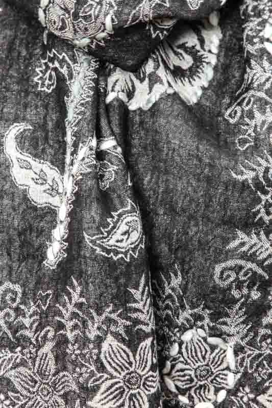 Schal Wolle bestickt assortiert 70 x 200 cm