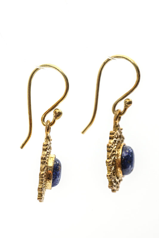 Ohrringe oval Lapis Lazuli goldfarben