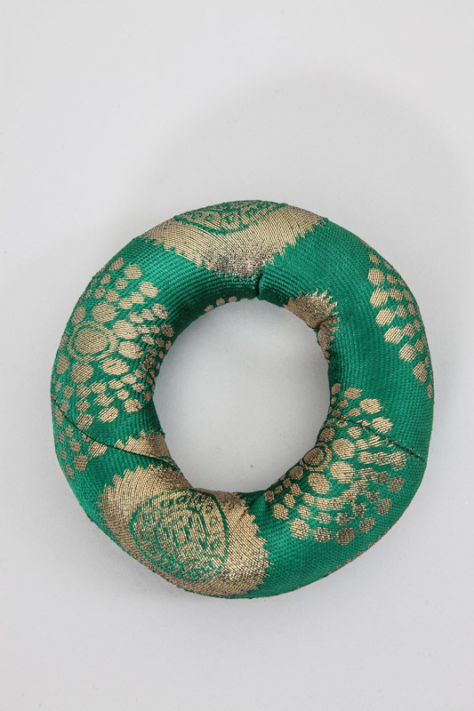 Klangschalenkissen Ring grün 13 cm