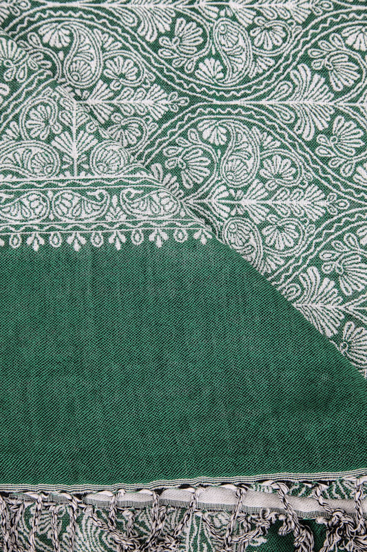 Schal Viskose grün gemustert 70 x 200 cm