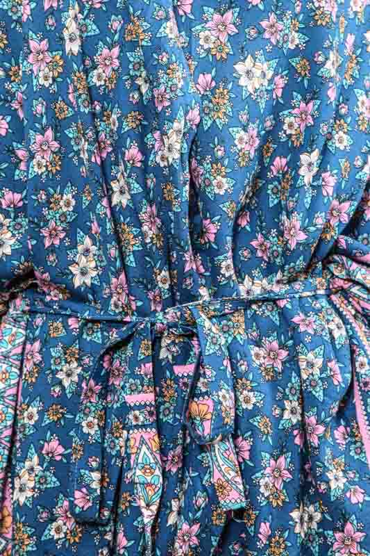 Kimono Blumenmuster blau - One Size